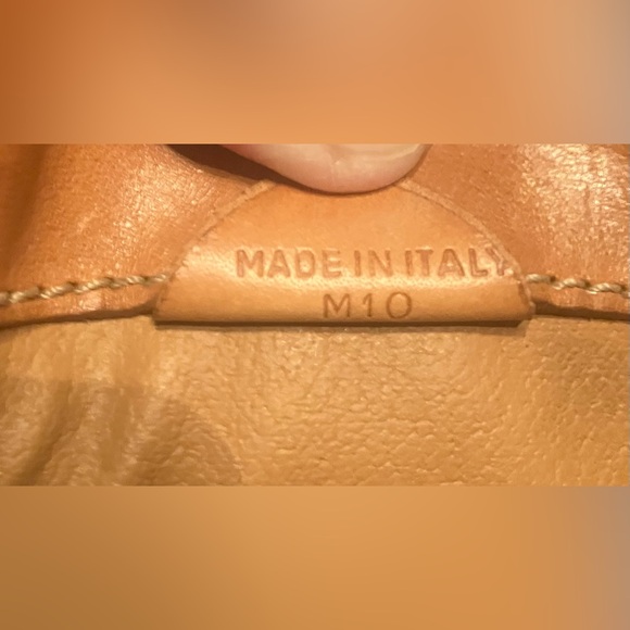 Authentic Celine Vintage Macadam Bucket Bag - Picture 10 of 10